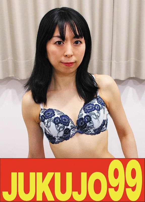 『【細身貧乳妻ハメ撮り】ムッツリ人妻はハメハメに大満足し最後は大洪水 恵里加さん43歳』の代表画像