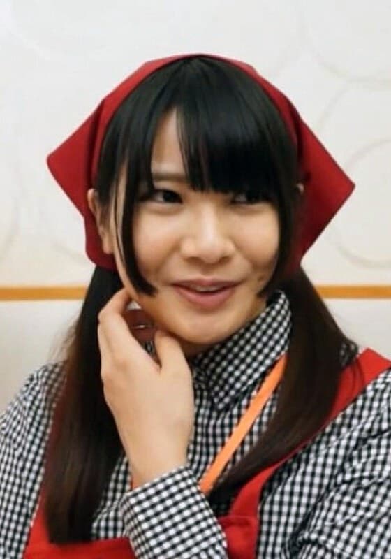 『この地味な奥様、旦那がギャンブルクズで人生悲しくなっているという。そんな奥様救済セックスの撮影を…。地味だった奥様がストレス発散のエロビッチプレイに沼る！』の代表画像