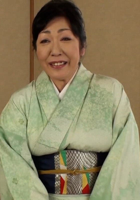 『ふくよかな和服熟女！初めてのAV出演もあの人なら出てたよね！？みたいなノリで問題なしとあっけらかんとカメラの前で痴態を晒す本気のSEX！』の代表画像