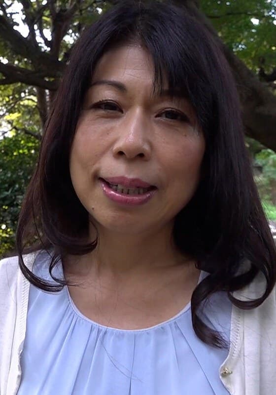『上品な雰囲気の熟女が旦那さんとのセックスレスに耐えかねてAV撮影で発散！容姿からは想像できないドスケベSEX！』の代表画像