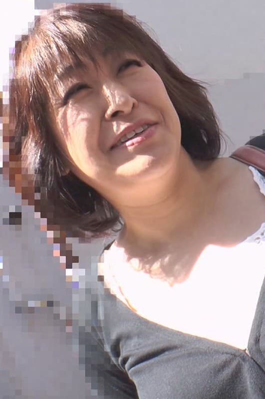 『電マで悶絶！巨乳とお腹を揺らして絶叫＆絶頂』の代表画像