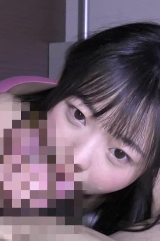 『芋くさいツインテガールがちっぱい揺らして必死にセックス』の代表画像