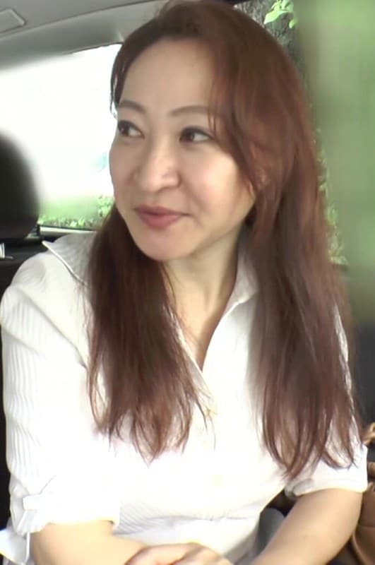 『人妻の剛毛マ〇コに激しくピストン！』の代表画像